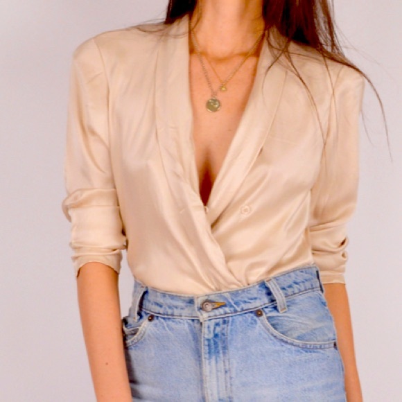 Dana Buchman Tops - vtg 100% silk cream blouse